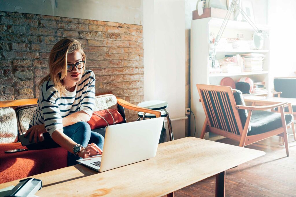 woman on laptop
